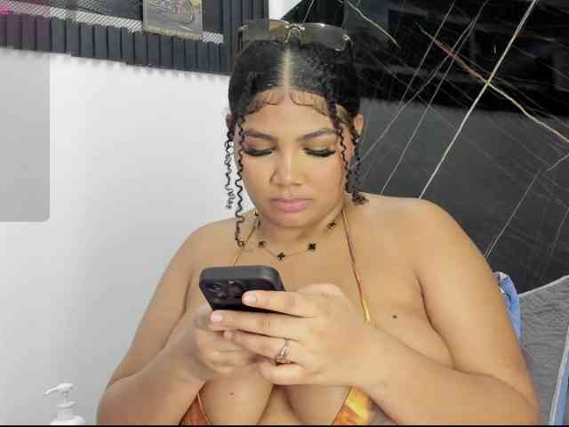 Afrodita-Roos webcam