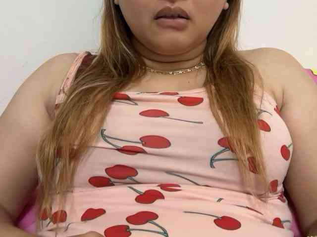 carolinexx03a webcam