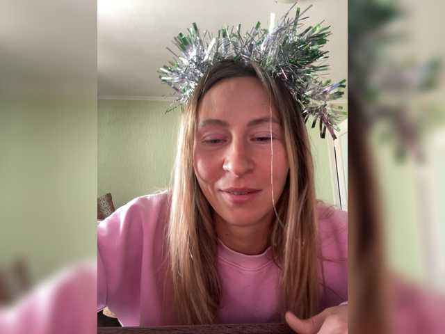 Saveta's BongaCams show and profile