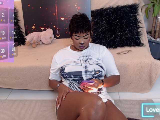 JasmineCampbell live cam on BongaCams