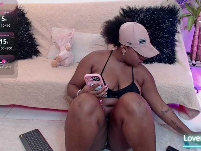 JasmineCampbell live cam on BongaCams