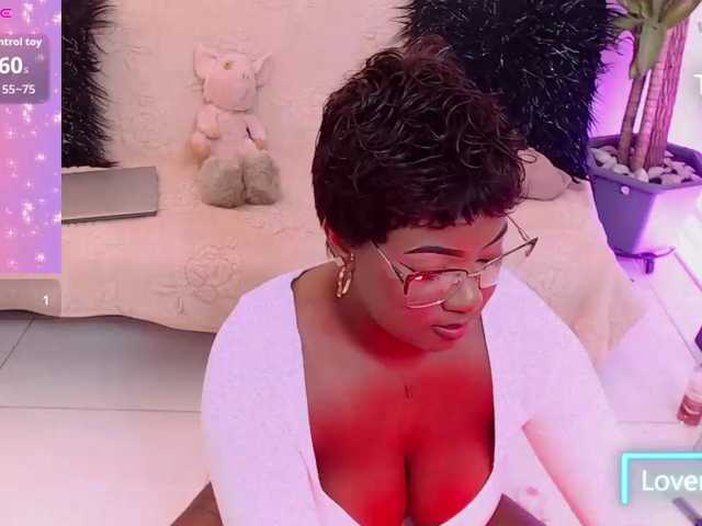JasmineCampbell live cam on BongaCams