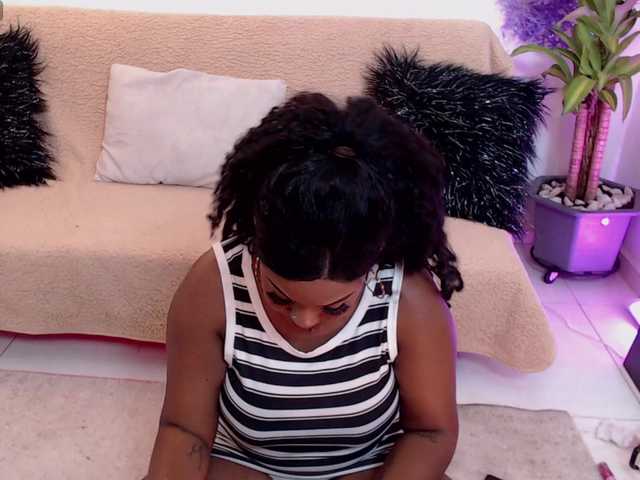 JasmineCampbell live cam on BongaCams