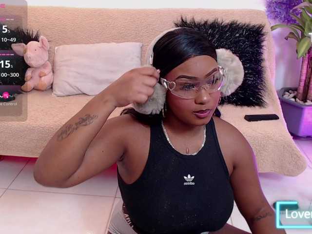 JasmineCampbell live cam on BongaCams