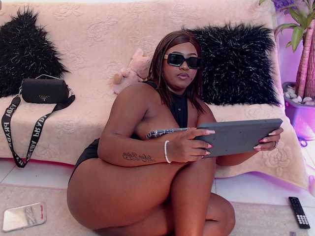JasmineCampbell live cam on BongaCams