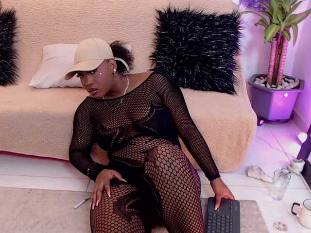 JasmineCampbell live cam on BongaCams