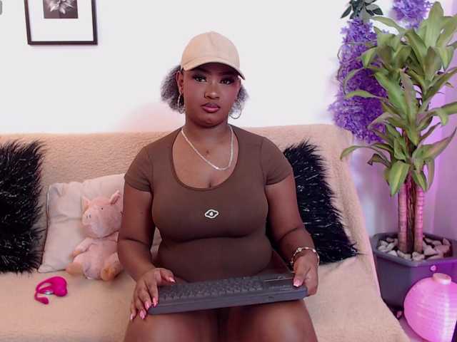 JasmineCampbell live cam on BongaCams