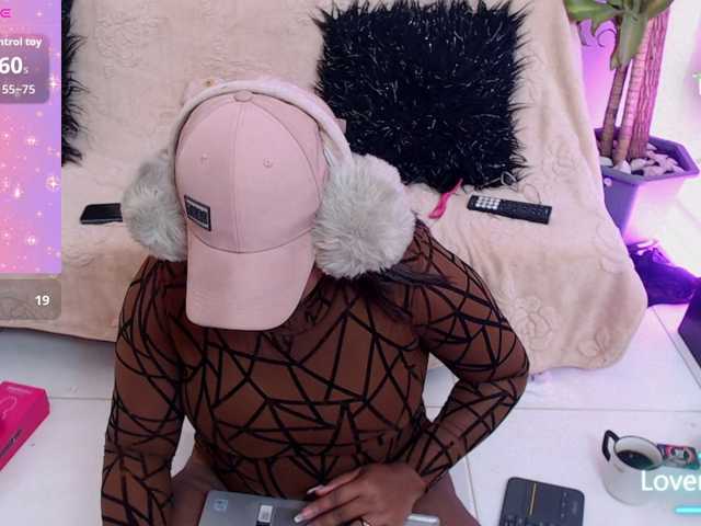 JasmineCampbell live cam on BongaCams