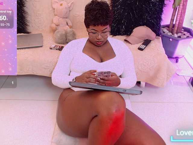 JasmineCampbell live cam on BongaCams