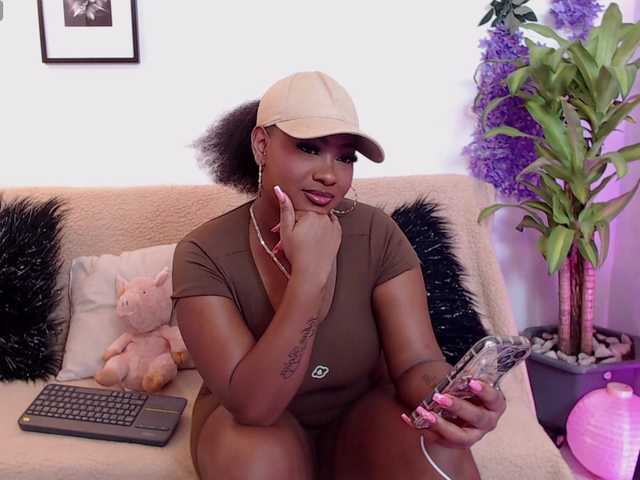 JasmineCampbell live cam on BongaCams