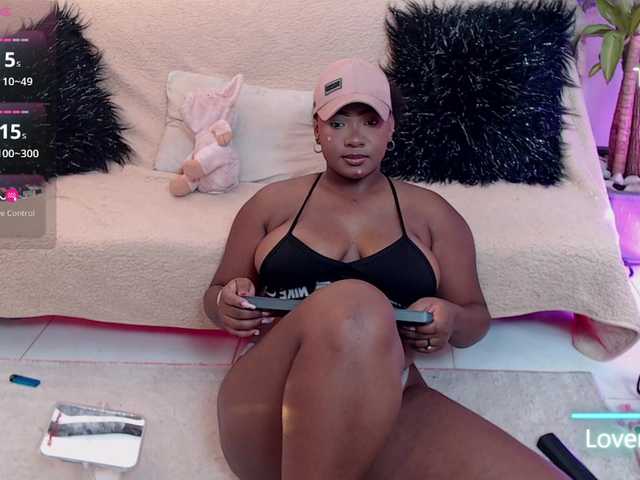 JasmineCampbell live cam on BongaCams