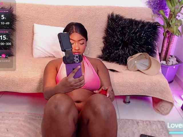 JasmineCampbell webcam