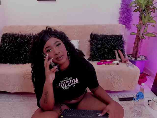 JasmineCampbell webcam