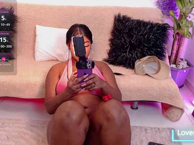 JasmineCampbell Live Webcam on BongaCams