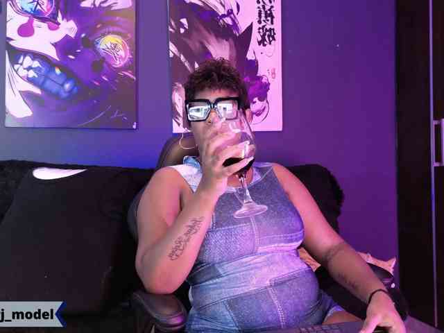 JasmineCampbell webcam