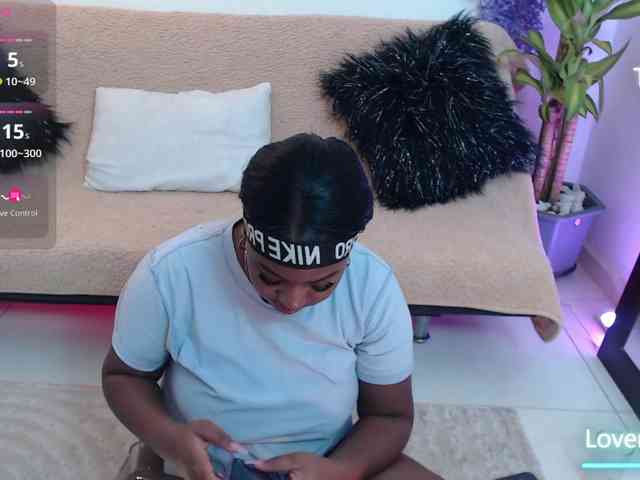 JasmineCampbell webcam