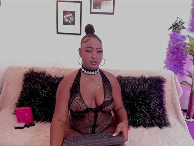 JasmineCampbell webcam