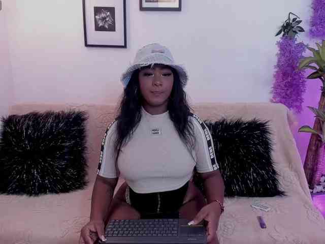 JasmineCampbell webcam