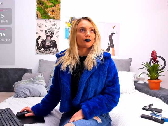 CallmeAnna live cam on BongaCams