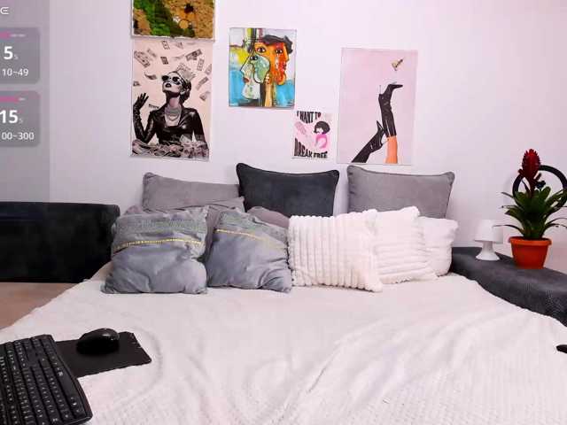 FindomGoddess live cam preview