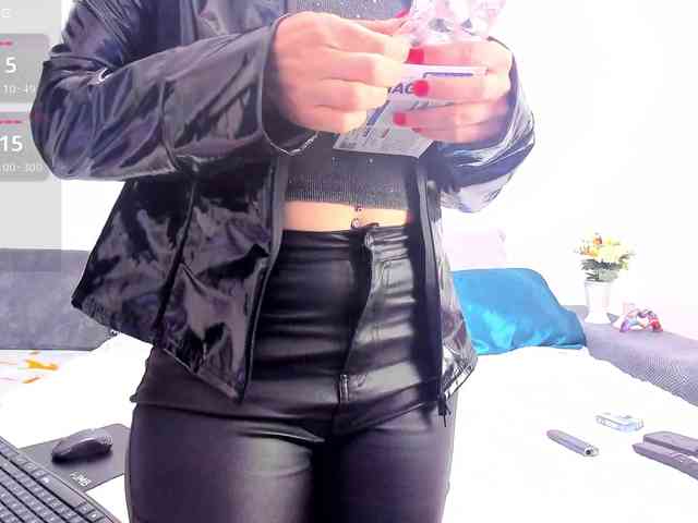FindomGoddess webcam