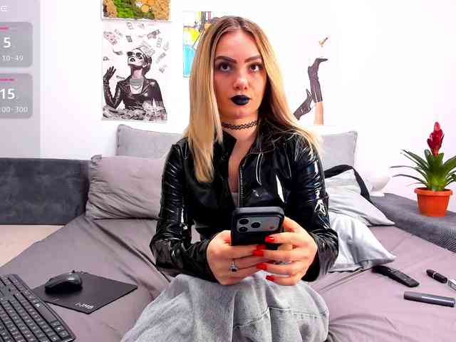 Modèle: FindomGoddess