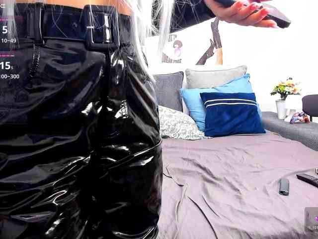 FindomGoddess webcam