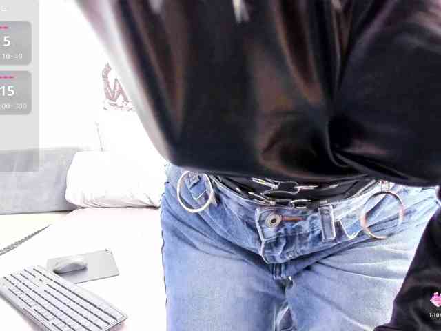 FindomGoddess webcam