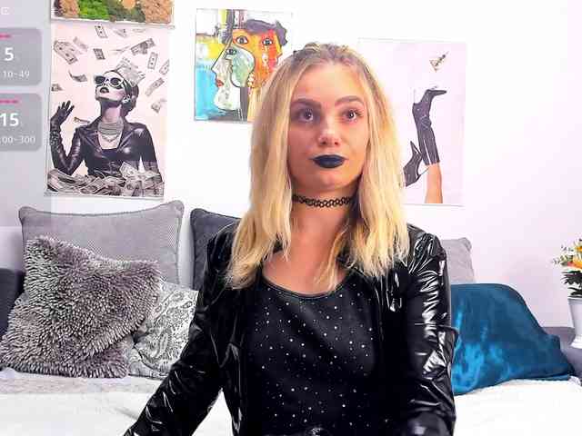 FindomGoddess webcam