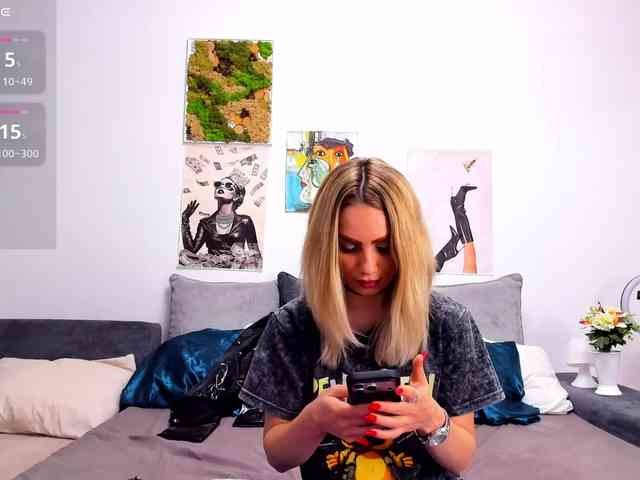 FindomGoddess webcam