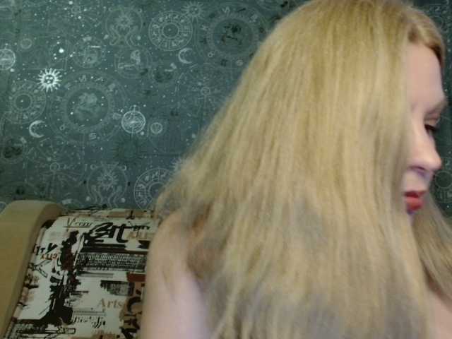BlondeFox