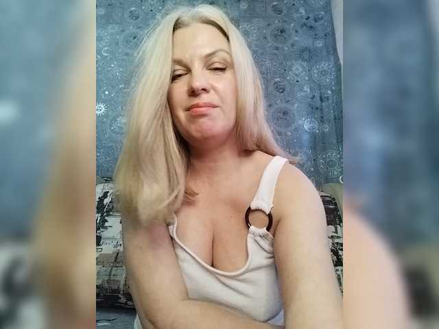 BlondeFox