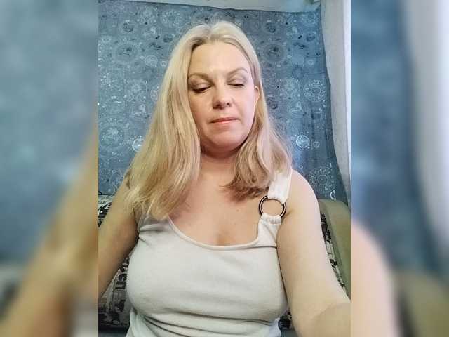 BlondeFox