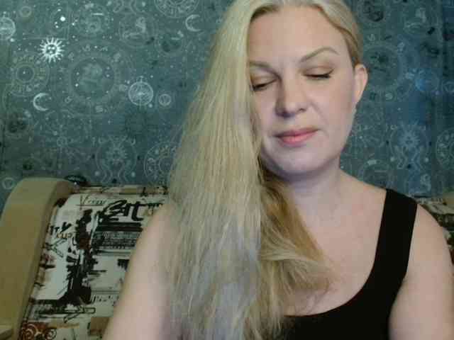 BlondeFox