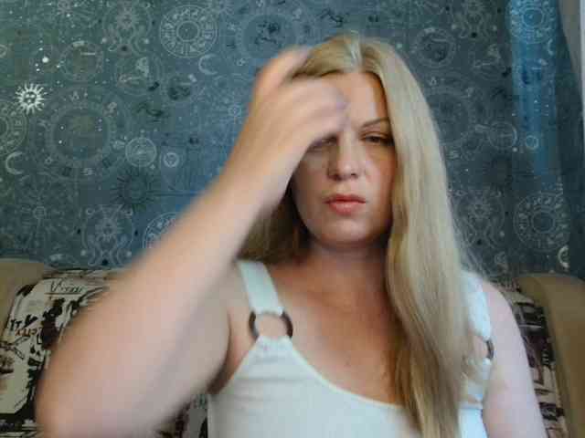 BlondeFox