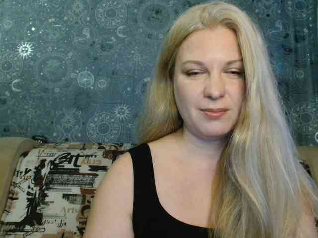 BlondeFox