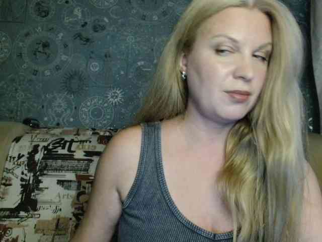 BlondeFox