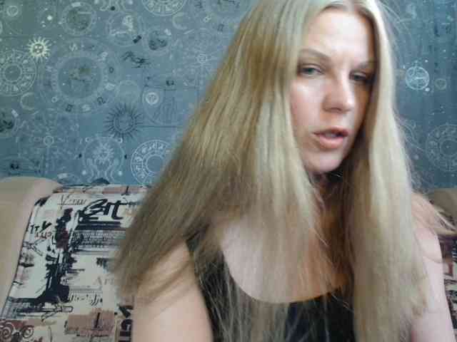 BlondeFox BlondeFox