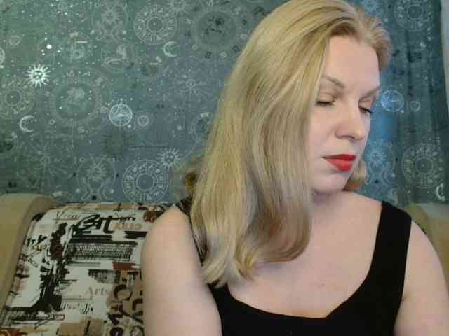BlondeFox