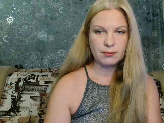 BlondeFox