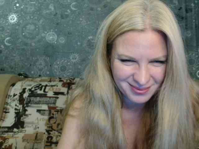 BlondeFox BlondeFox