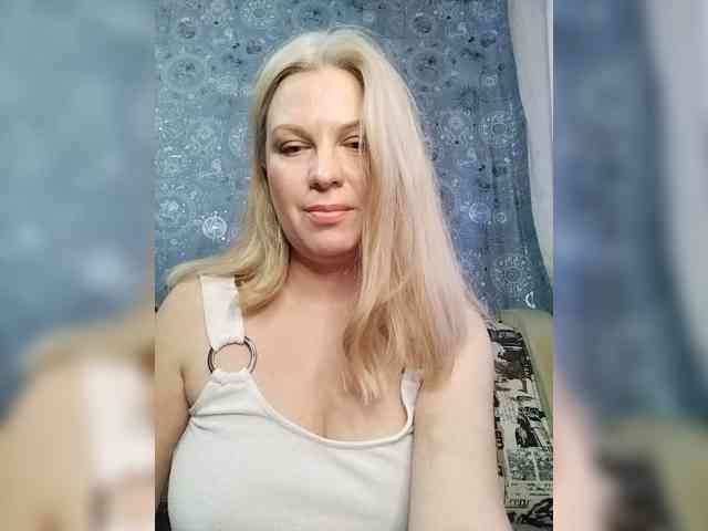 BlondeFox