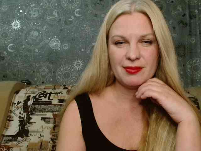 BlondeFox BlondeFox