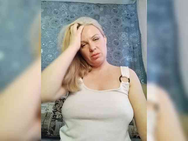 BlondeFox