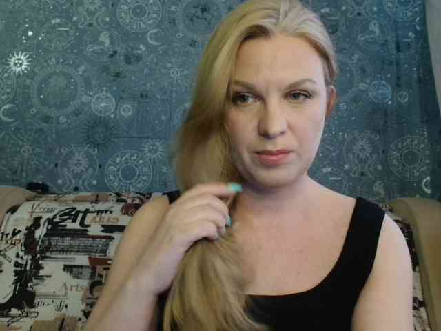 BlondeFox