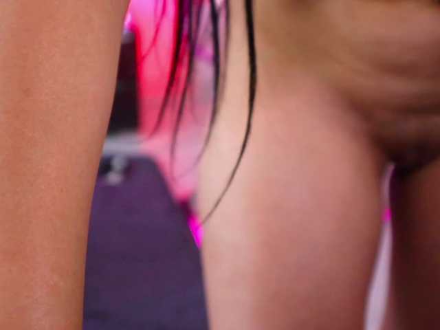 AnissyaJay live cam on BongaCams