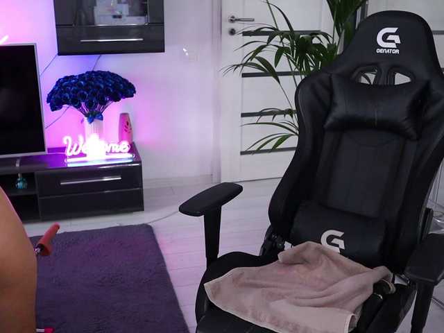 AnissyaJay live cam on BongaCams