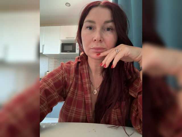 Olli2431 live cam on BongaCams