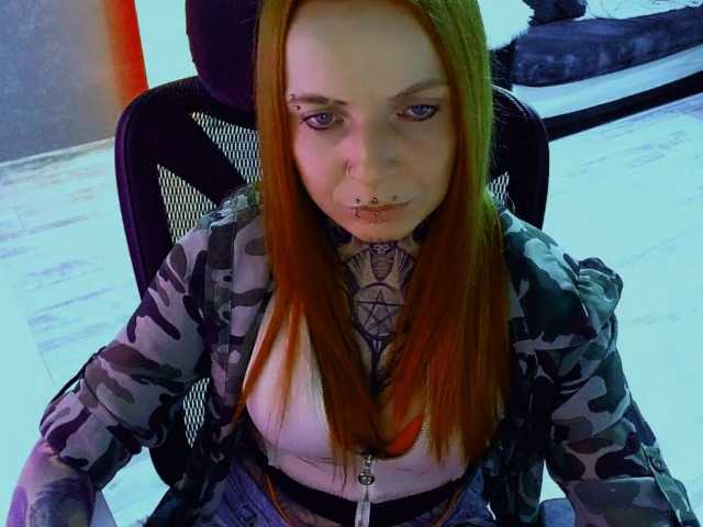 LisaModel live cam on BongaCams