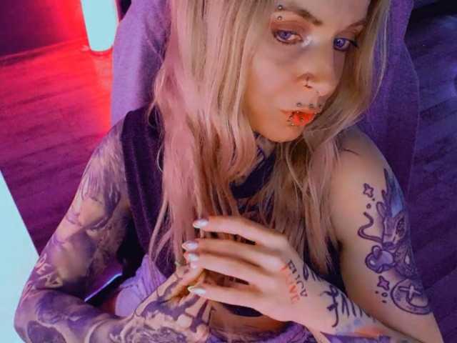 LisaModel live cam on BongaCams